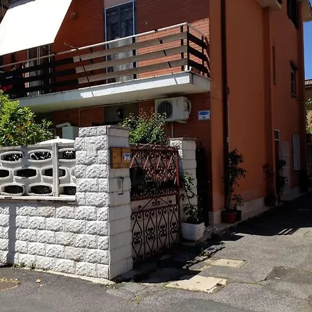 Private Flat In Holiday home Ostia Antica