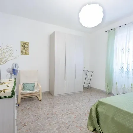 Private Flat In *