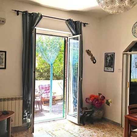 Private Flat In * Ostia Antica